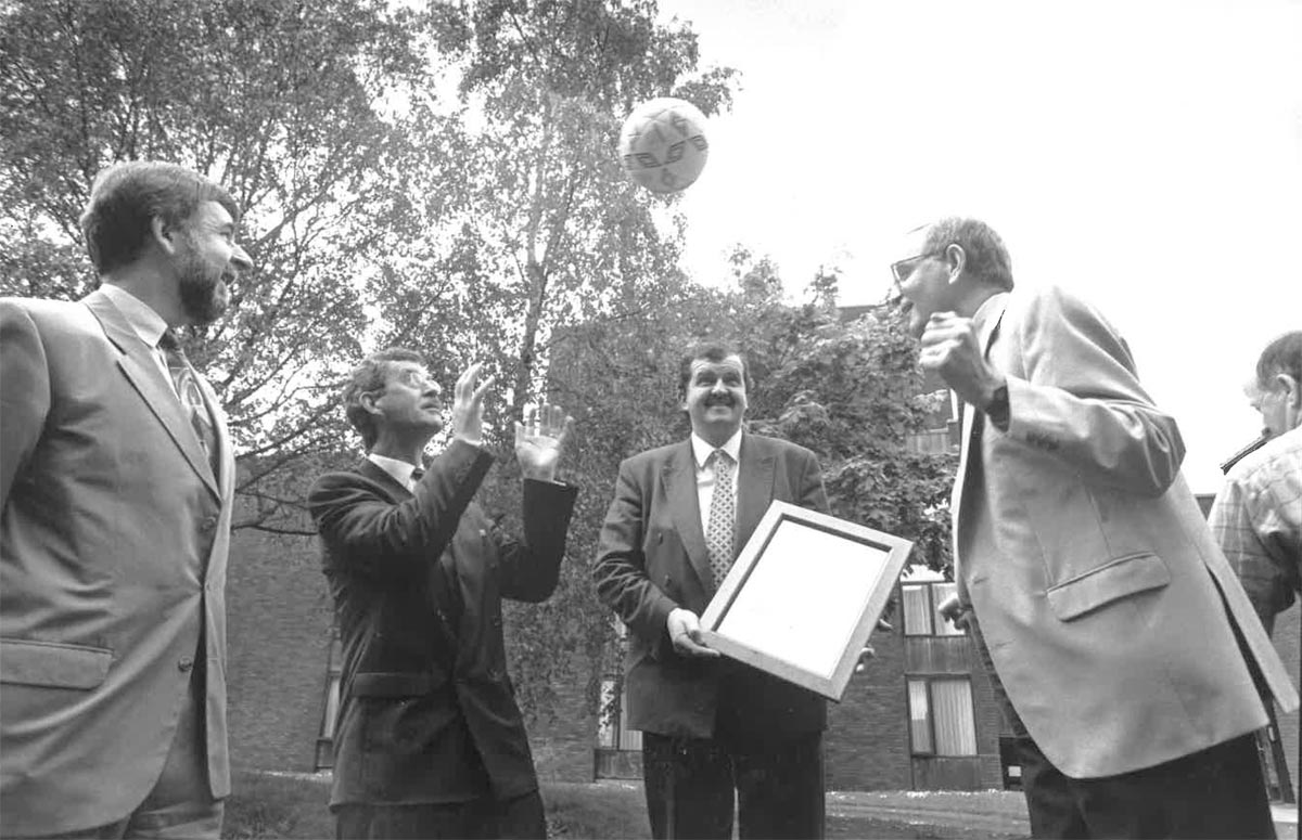 a joint declaration by Congress and the FAI on a code of labour practice for producing sports goods