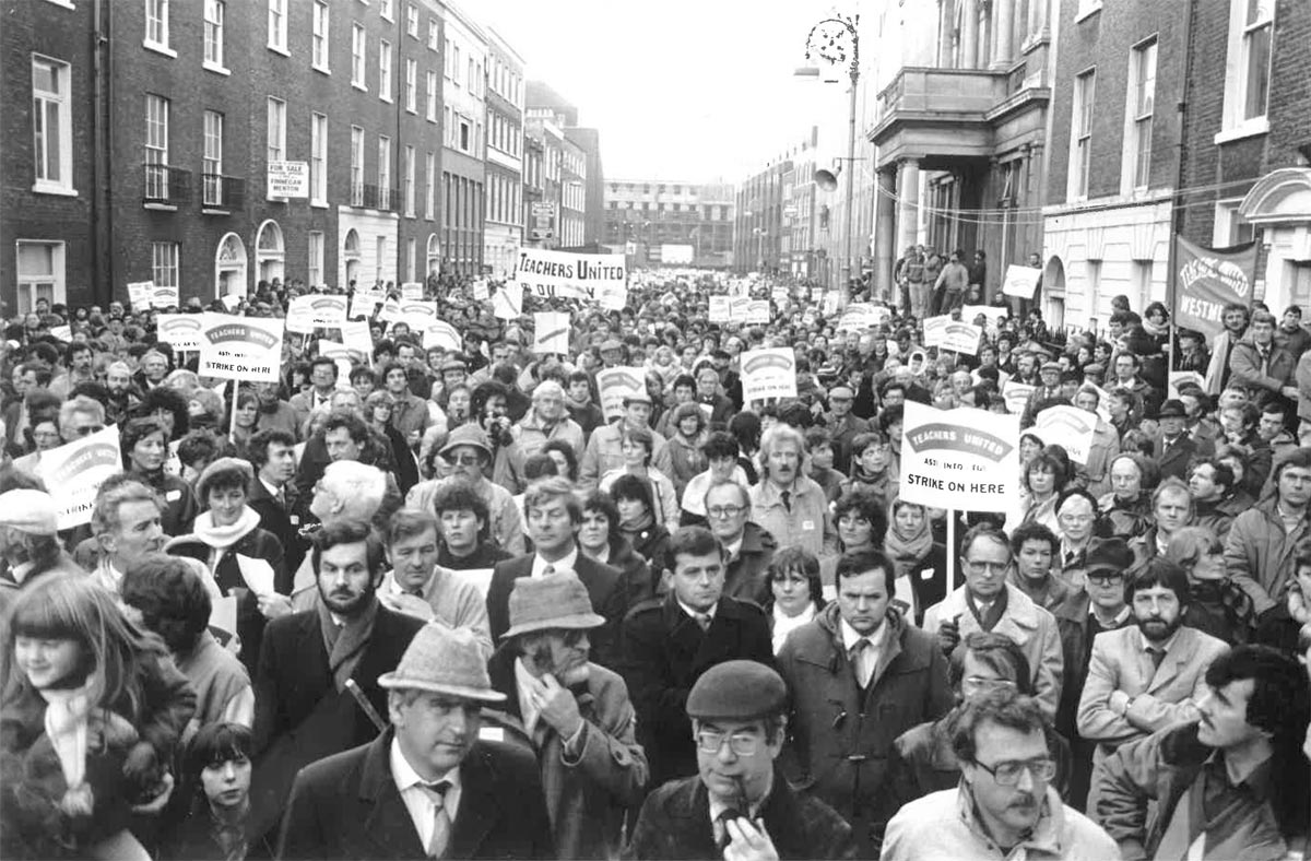 Teachers pay campaign protest 1980s