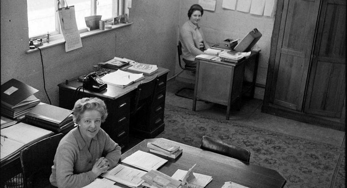 Women typists marriage bar