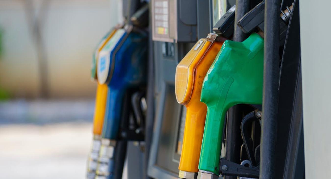 Petrol pumps